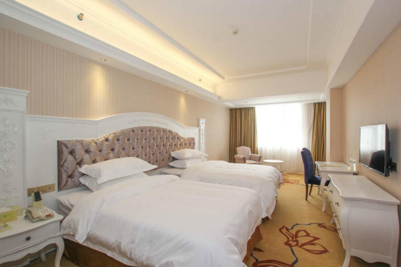 Vienna Hotel Guilin MIXC Mall Esterno foto